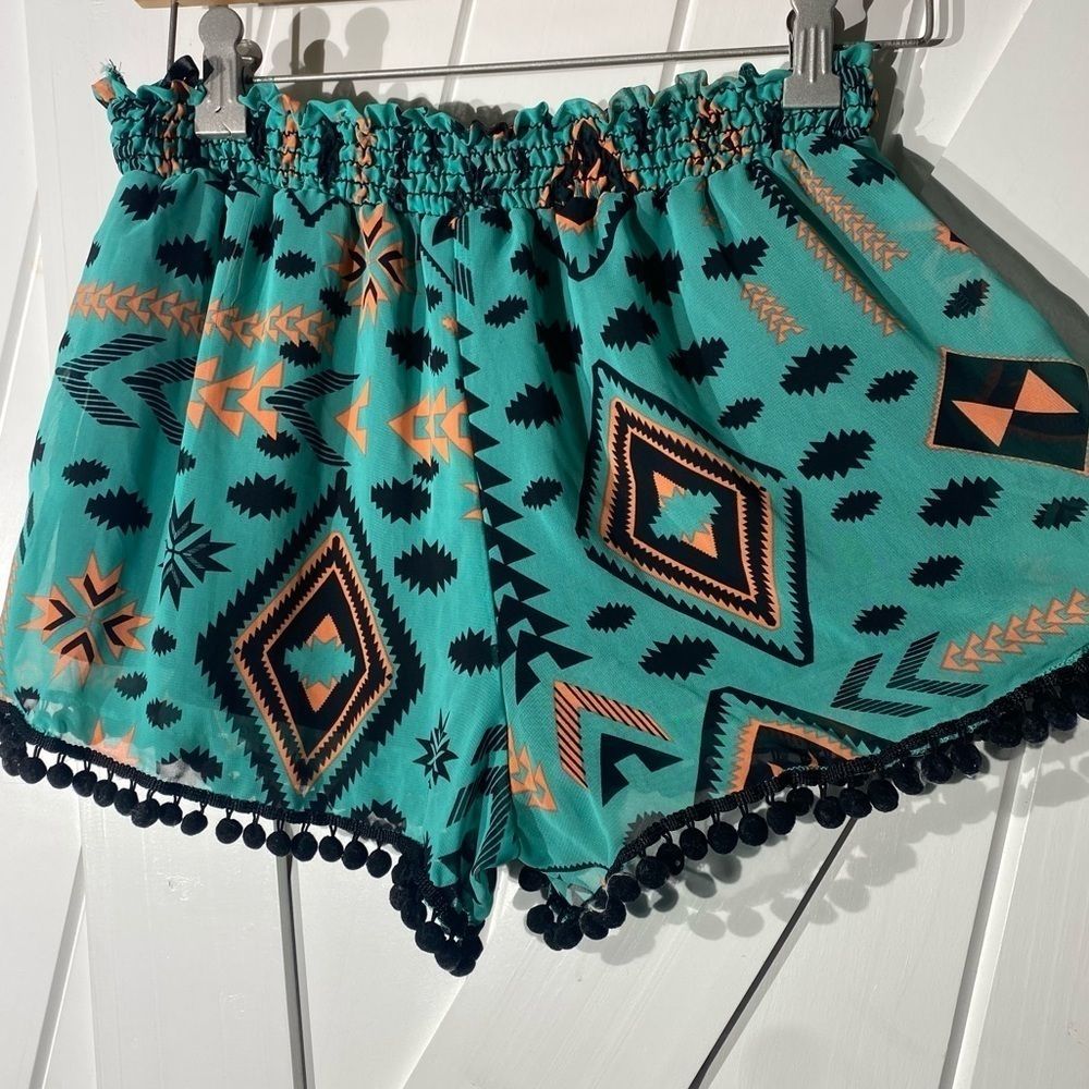 Nordstroms Honey Punch Aztec Tassel Pull-on Shorts